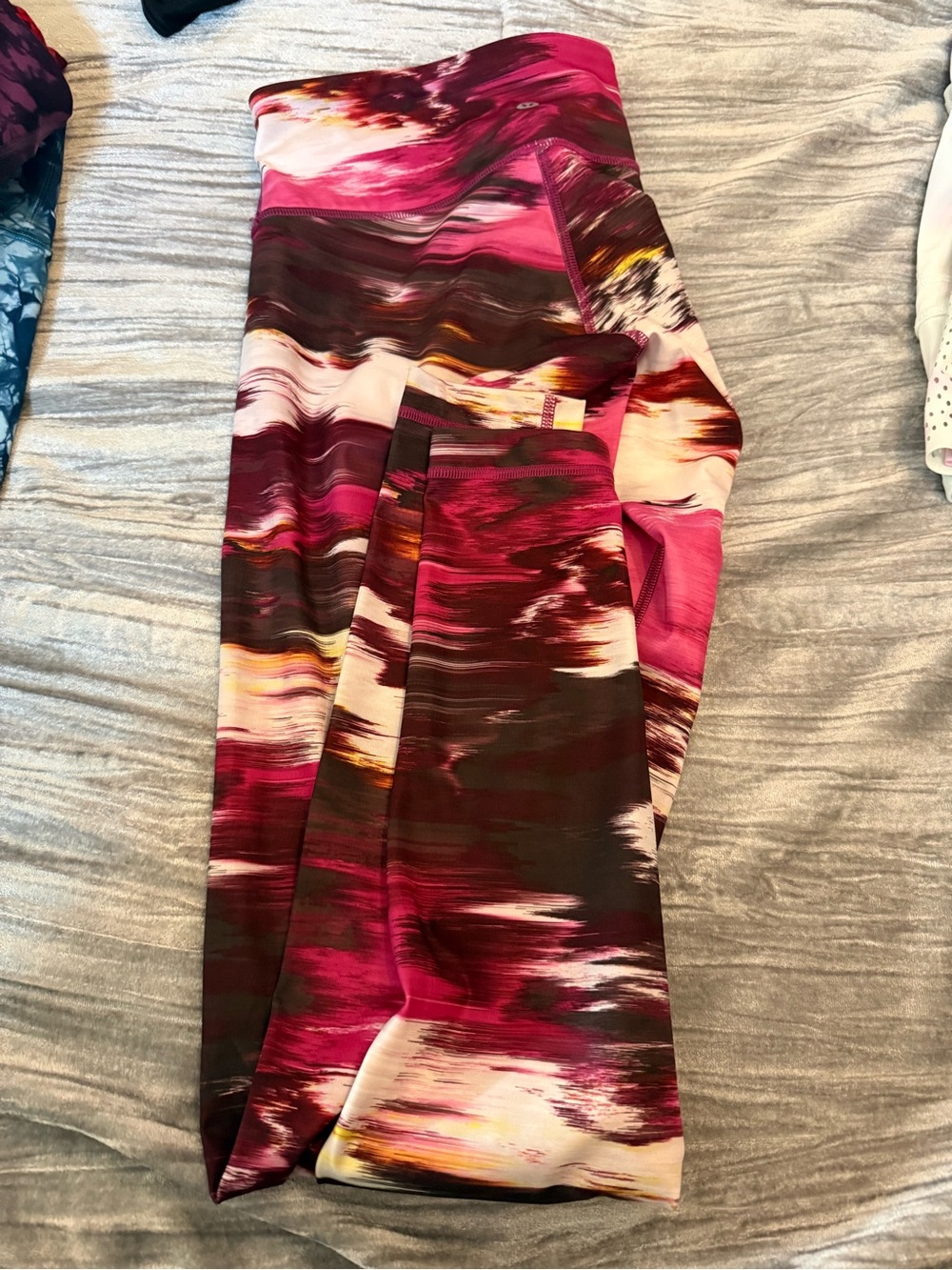 lululemon athletica Pink Marble-Print Leggings